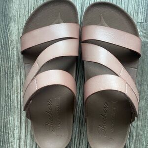Skechers arch comfort slides